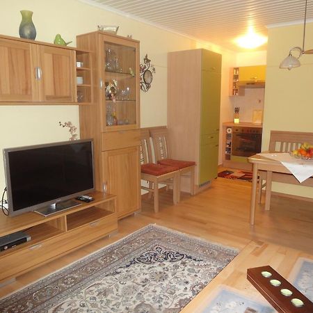 Ferienwohnung Majo Bad Birnbach Kamer foto