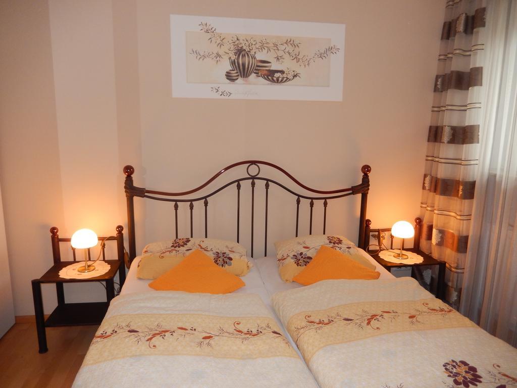 Ferienwohnung Majo Bad Birnbach Kamer foto
