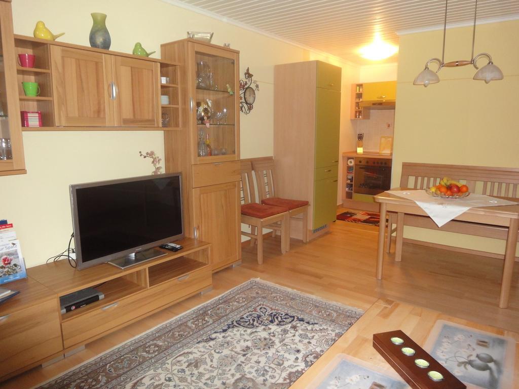 Ferienwohnung Majo Bad Birnbach Kamer foto